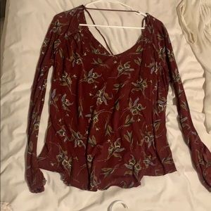 Floral designed long sleeve open back shirt